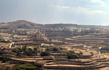 Ta' Ġurdan photograph, Gozo